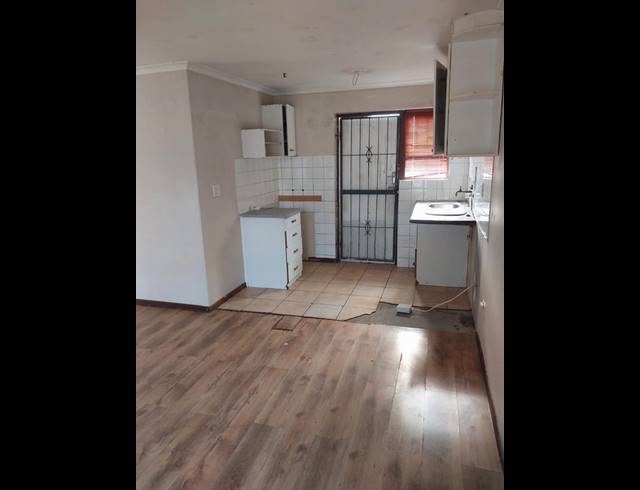 2 BEDROOM HOUSE FOR SALE IN RICHWOOD